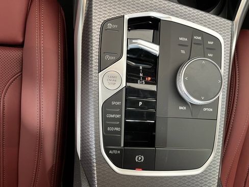 New 2026 BMW 330i xDrive Sedan w/ Premium Package image 18