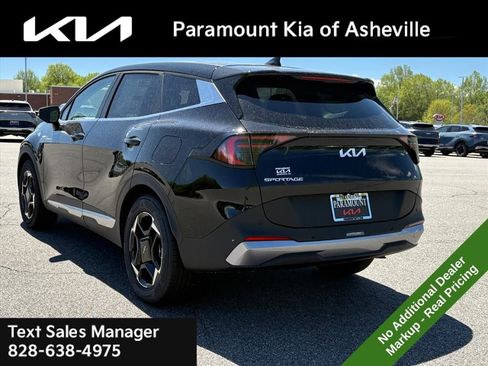 New 2026 Kia Sportage EX FWD image 4