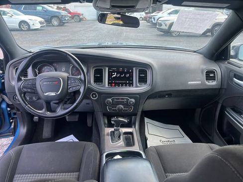 Used 2023 Dodge Charger SXT RWD image 12