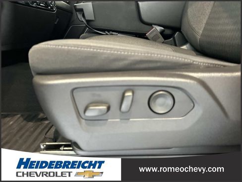 Used 2024 Chevrolet Silverado 1500 LT AWD/4WD image 14