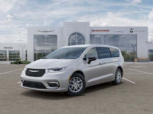 New 2026 Chrysler Pacifica Select FWD image 1