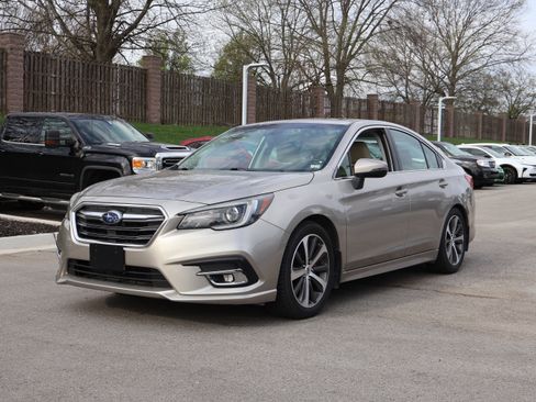 Used 2019 Subaru Legacy 2.5i Limited image 3