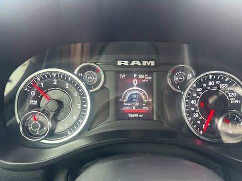 Used 2020 RAM 1500 Big Horn AWD/4WD image 32