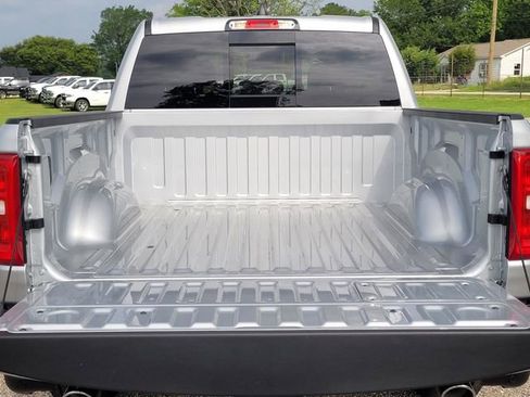 New 2026 RAM 1500 Laramie RWD image 9