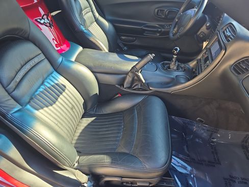 Used 2004 Chevrolet Corvette NA w/ Preferred Equipment Group image 10