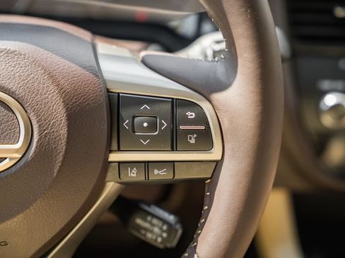 Used 2019 Lexus RX 350 AWD w/ Navigation Package image 29