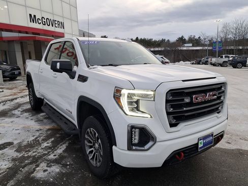 Used 2021 GMC Sierra 1500 AT4 w/ AT4 Preferred Package image 8