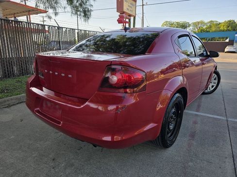 Used 2014 Dodge Avenger SE FWD image 24