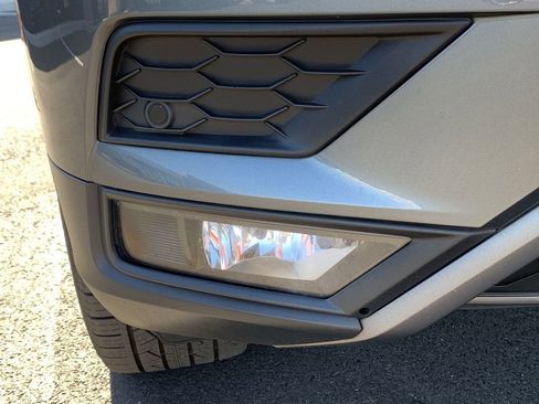 Used 2020 Volkswagen Tiguan SE R-Line image 10