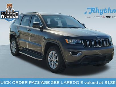 Used 2021 Jeep Grand Cherokee Laredo
