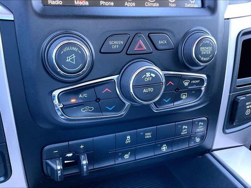 Used 2016 RAM 1500 Big Horn AWD/4WD image 30
