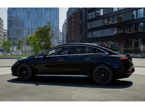 New 2026 Mercedes-Benz EQE 320 4MATIC Sedan image 31