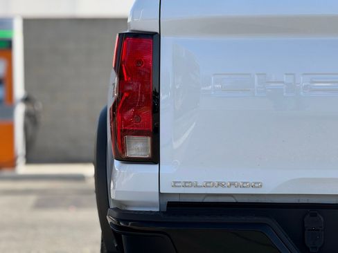 Used 2024 Chevrolet Colorado Trail Boss w/ Technology Package image 14