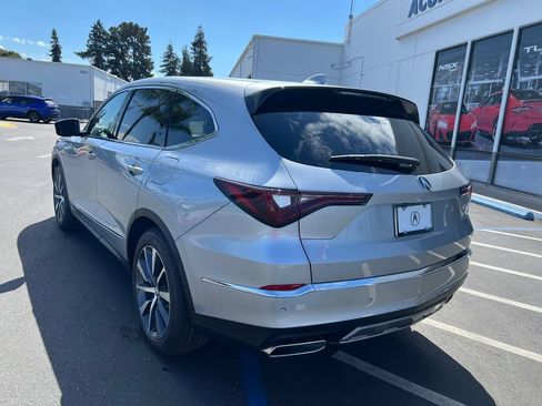 Used 2026 Acura MDX FWD w/ Technology Package image 9