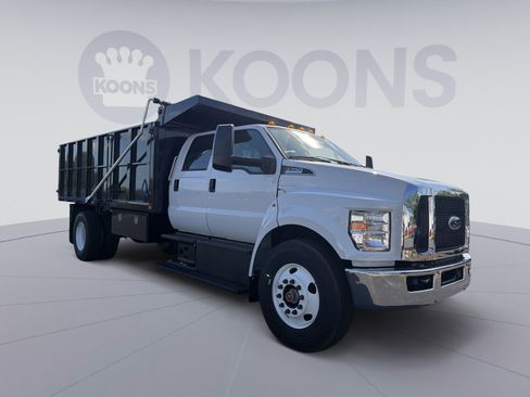 New 2027 Ford F750 2WD Crew Cab Super Duty image 10