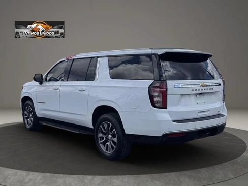 Used 2021 Chevrolet Suburban LT RWD image 4
