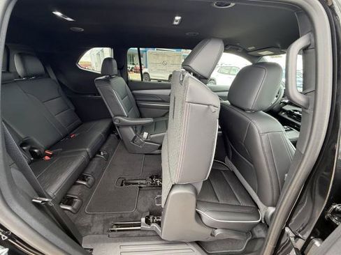 New 2026 Buick Enclave Sport Touring FWD image 33