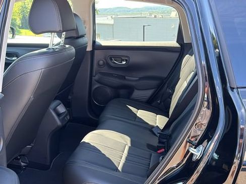 Used 2026 Honda HR-V EX-L image 24