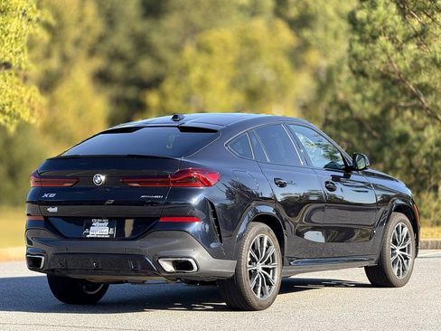Used 2024 BMW X6 xDrive40i image 10