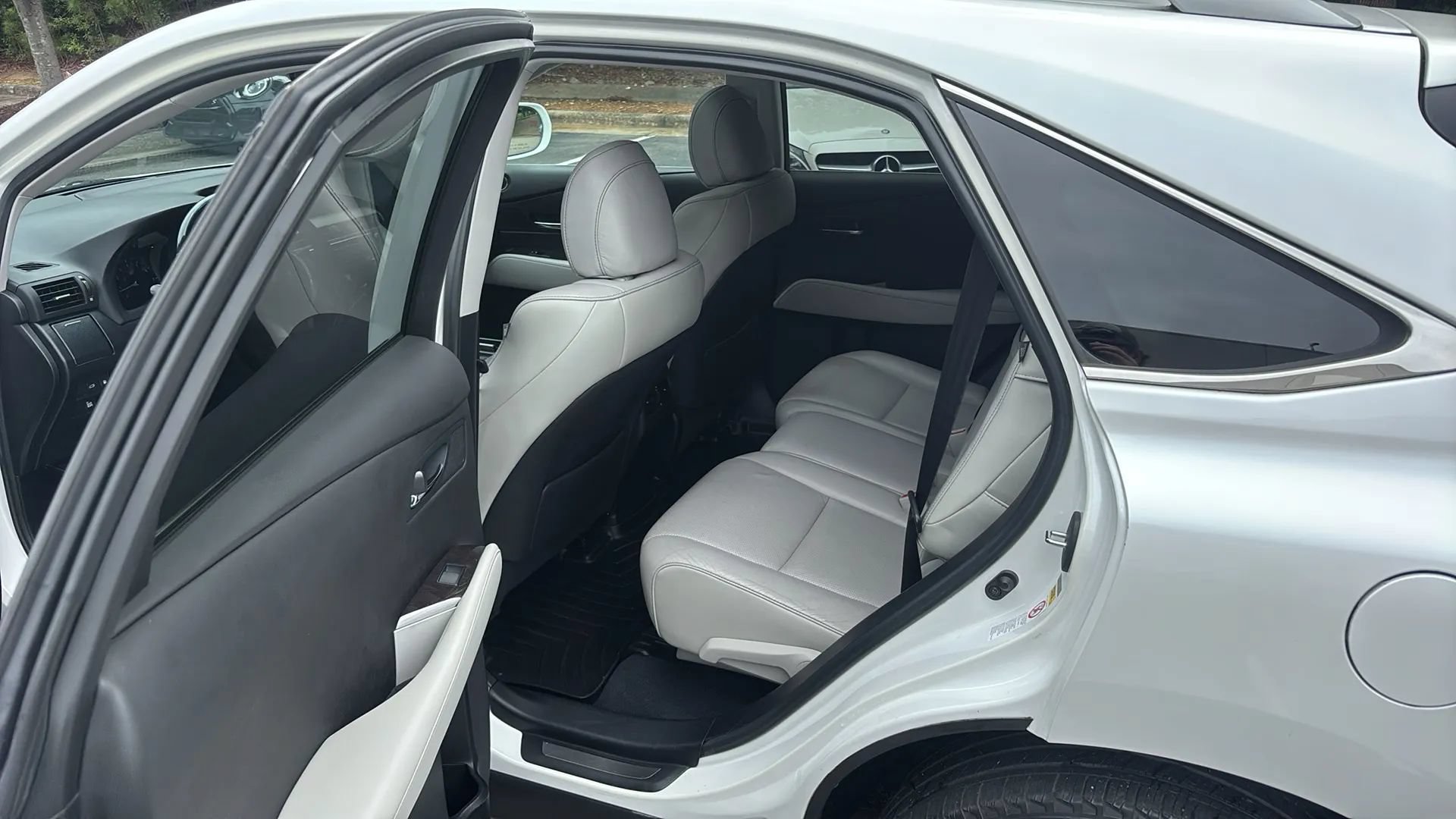 Used 2013 Lexus RX 350 FWD w/ Navigation Pkg image 18