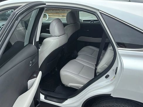 Used 2013 Lexus RX 350 FWD w/ Navigation Pkg image 18