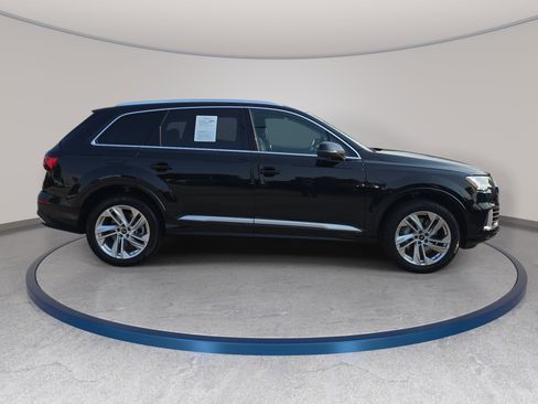 Used 2023 Audi Q7 3.0T Premium AWD/4WD image 4