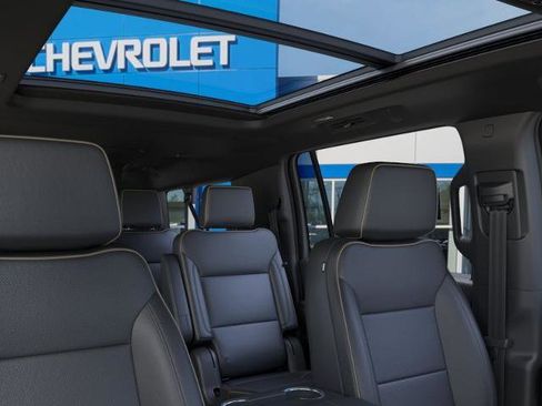 New 2026 Chevrolet Suburban Premier w/ Sun And Tow Package AWD/4WD image 55
