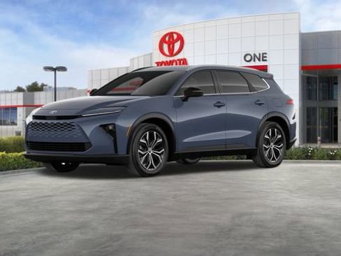 New 2025 Toyota Crown Signia image 25