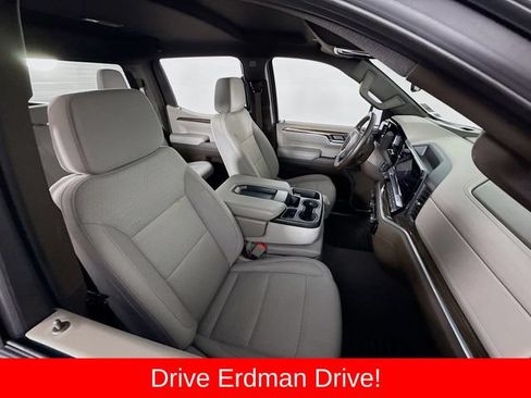 Used 2026 Chevrolet Silverado 1500 RST AWD/4WD image 22