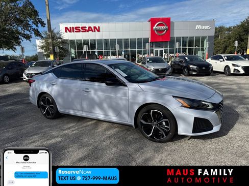 New 2025 Nissan Altima 2.5 SR image 1