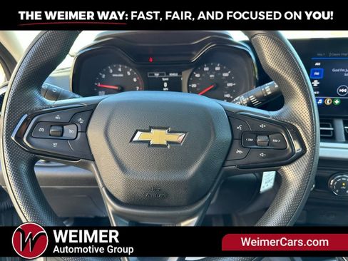 Used 2024 Chevrolet Trax LS w/ Driver Confidence Package FWD image 11