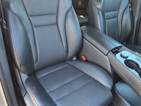 Used 2021 Nissan Rogue SV w/ Premium Package AWD/4WD image 17