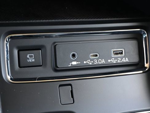 New 2025 Subaru Ascent Bronze Edition image 27