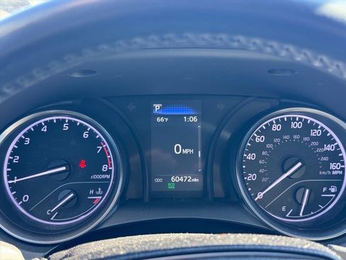 Used 2023 Toyota Camry SE image 18