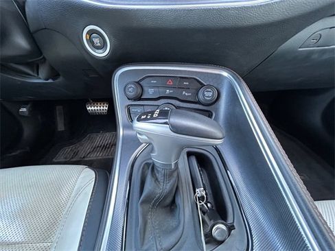 Used 2015 Dodge Challenger R/T Plus image 11