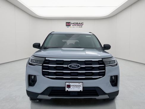 New 2026 Ford Explorer Active w/ Active Comfort Package image 2