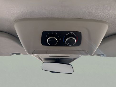 Used 2023 Ford Transit 350 XLT image 11