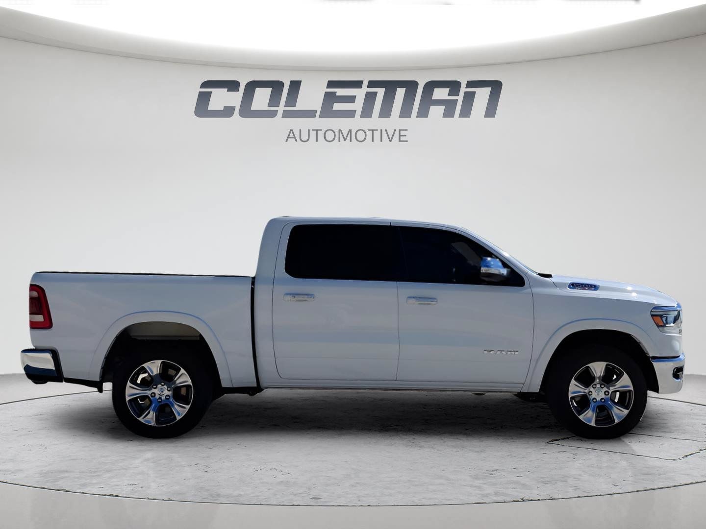 Used 2020 RAM 1500 Laramie AWD/4WD image 6