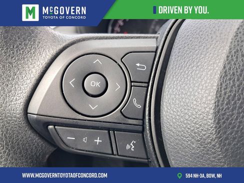 Used 2024 Toyota RAV4 LE AWD/4WD image 26