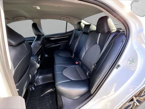Used 2023 Toyota Camry SE FWD image 25