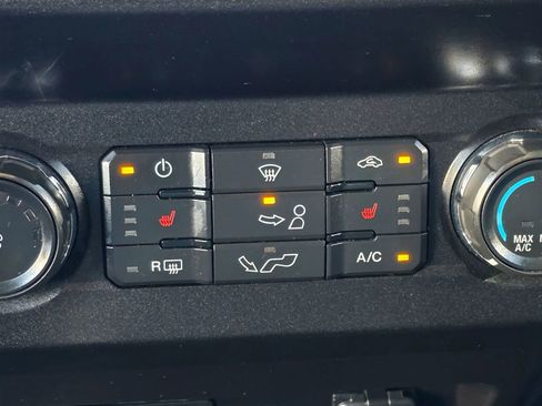 Used 2019 Ford F150 XLT w/ Equipment Group 302A Luxury image 15