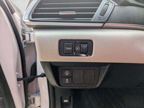 Used 2020 Honda Accord EX image 11
