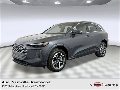 Certified 2025 Audi Q5 Premium w/ Convenience Package image 1