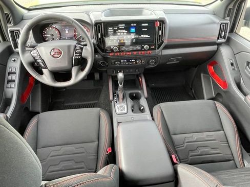 New 2026 Nissan Frontier PRO-4X w/ Pro-4x Convenience Package AWD/4WD image 7
