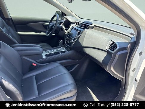 Certified 2024 Nissan Murano SV FWD image 18