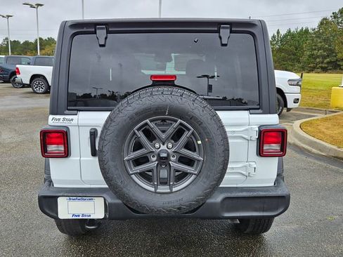 New 2026 Jeep Wrangler Unlimited Sport AWD/4WD image 12