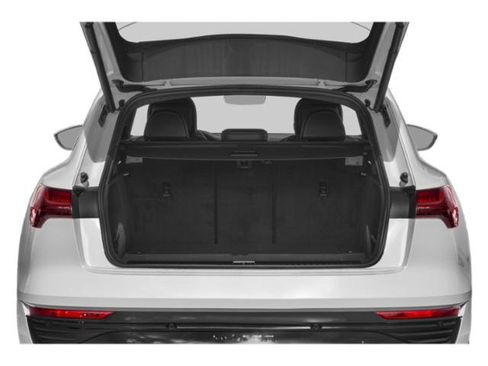 Used 2024 Audi Q8 e-tron Prestige AWD/4WD image 14