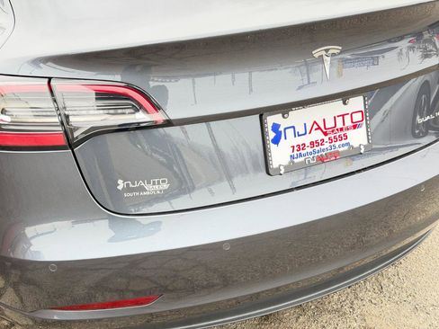 Used 2018 Tesla Model 3 Long Range image 85