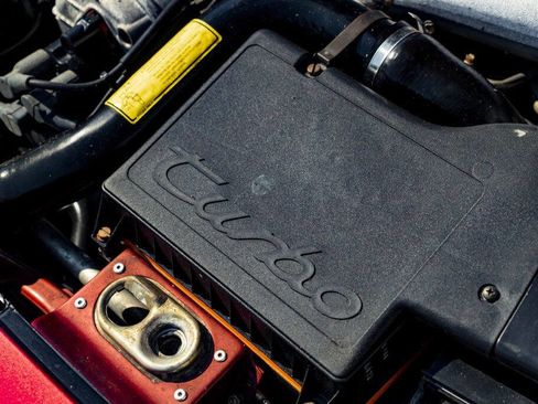 Used 1986 Porsche 944 Turbo image 82