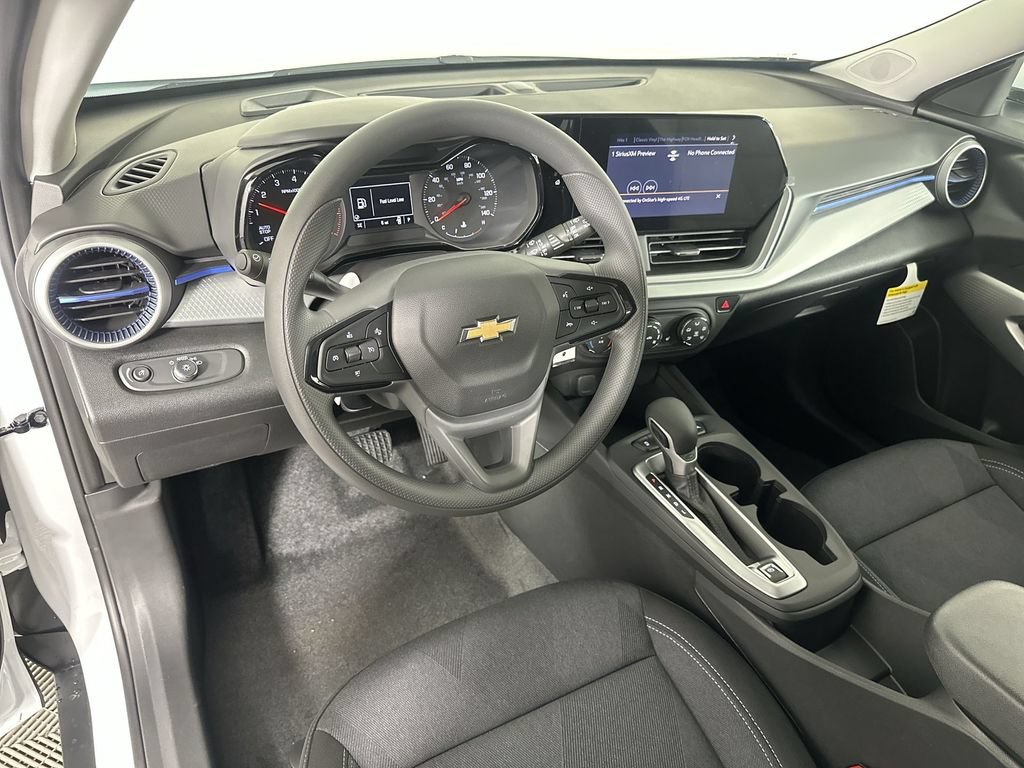 New 2026 Chevrolet Trax LS w/ LS Convenience Package FWD image 11